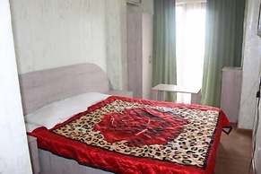 Royal Hotel