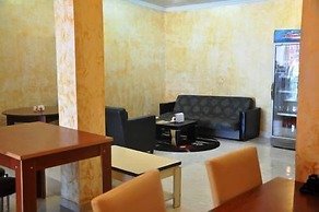 Royal Hotel