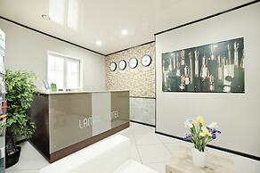 Lampa Hotel