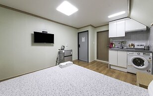 Seoul Station R Guesthouse