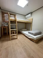 Seoul Station R Guesthouse