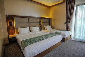 Sera Lake Resort Hotel Spa & Aparts