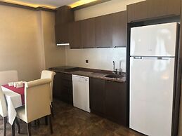 Sera Lake Resort Hotel Spa & Aparts