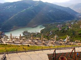 Sera Lake Resort Hotel Spa & Aparts