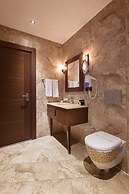 Sera Lake Resort Hotel Spa & Aparts