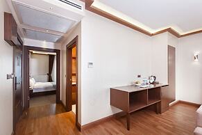 Sera Lake Resort Hotel Spa & Aparts