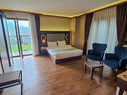 Sera Lake Resort Hotel Spa & Aparts