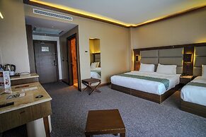 Sera Lake Resort Hotel Spa & Aparts