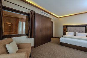 Sera Lake Resort Hotel Spa & Aparts