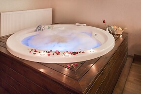 Sera Lake Resort Hotel Spa & Aparts