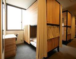 Namba Guesthouse HIVE - Hostel