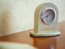 Emerald Hotel