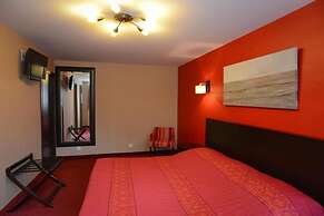 Logis Hôtel de la Croix d'Or