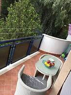 Central House Monica