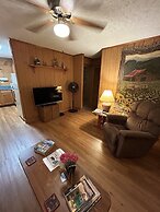 Misty Creek Log Cabins