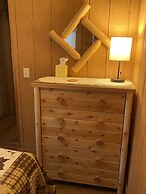 Misty Creek Log Cabins