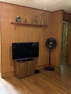 Misty Creek Log Cabins