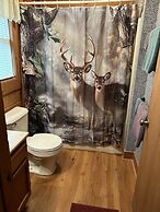 Misty Creek Log Cabins