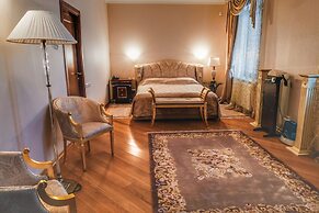 Polyarnaya Zvezda Hotel