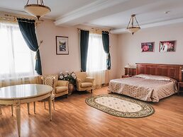 Polyarnaya Zvezda Hotel