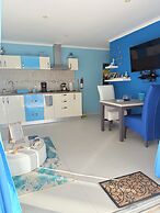 Malika Apartments