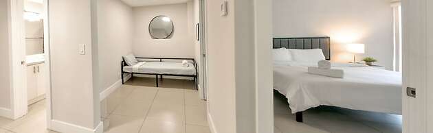 Artrageous on the river By RocketStay