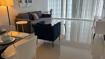 Artrageous on the river By RocketStay