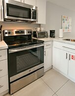 Artrageous on the river By RocketStay