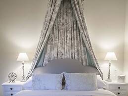 Linton Court Coach House