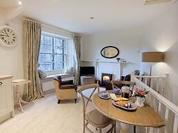 Linton Court Coach House