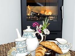 Linton Court Coach House