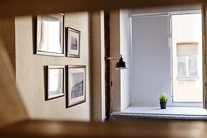 Piter Palace Gallery