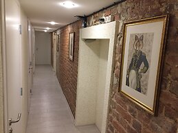 Piter Palace Gallery