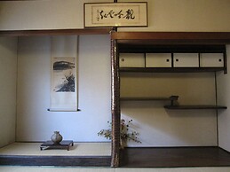 SUGIYA Guest House - Hostel