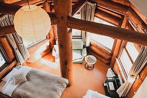 Hakuba Log Hotel Meteor