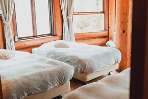 Hakuba Log Hotel Meteor