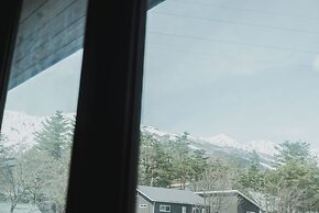 Hakuba Log Hotel Meteor