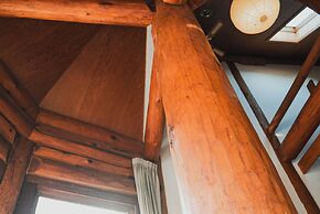 Hakuba Log Hotel Meteor