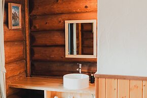 Hakuba Log Hotel Meteor