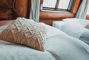 Hakuba Log Hotel Meteor