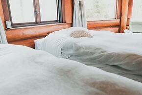 Hakuba Log Hotel Meteor