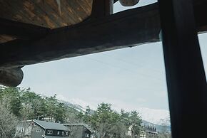 Hakuba Log Hotel Meteor