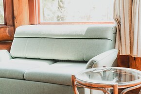 Hakuba Log Hotel Meteor