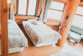 Hakuba Log Hotel Meteor