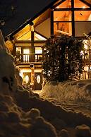 Hakuba Log Hotel Meteor