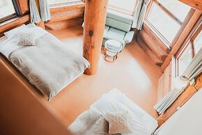 Hakuba Log Hotel Meteor