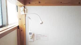 Bigtree Guest House - Hostel