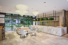 Green World NanGang Hotel