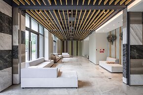 Green World NanGang Hotel