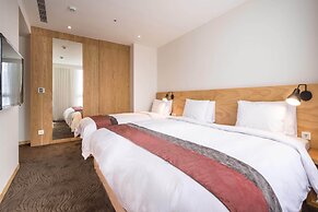 Green World NanGang Hotel